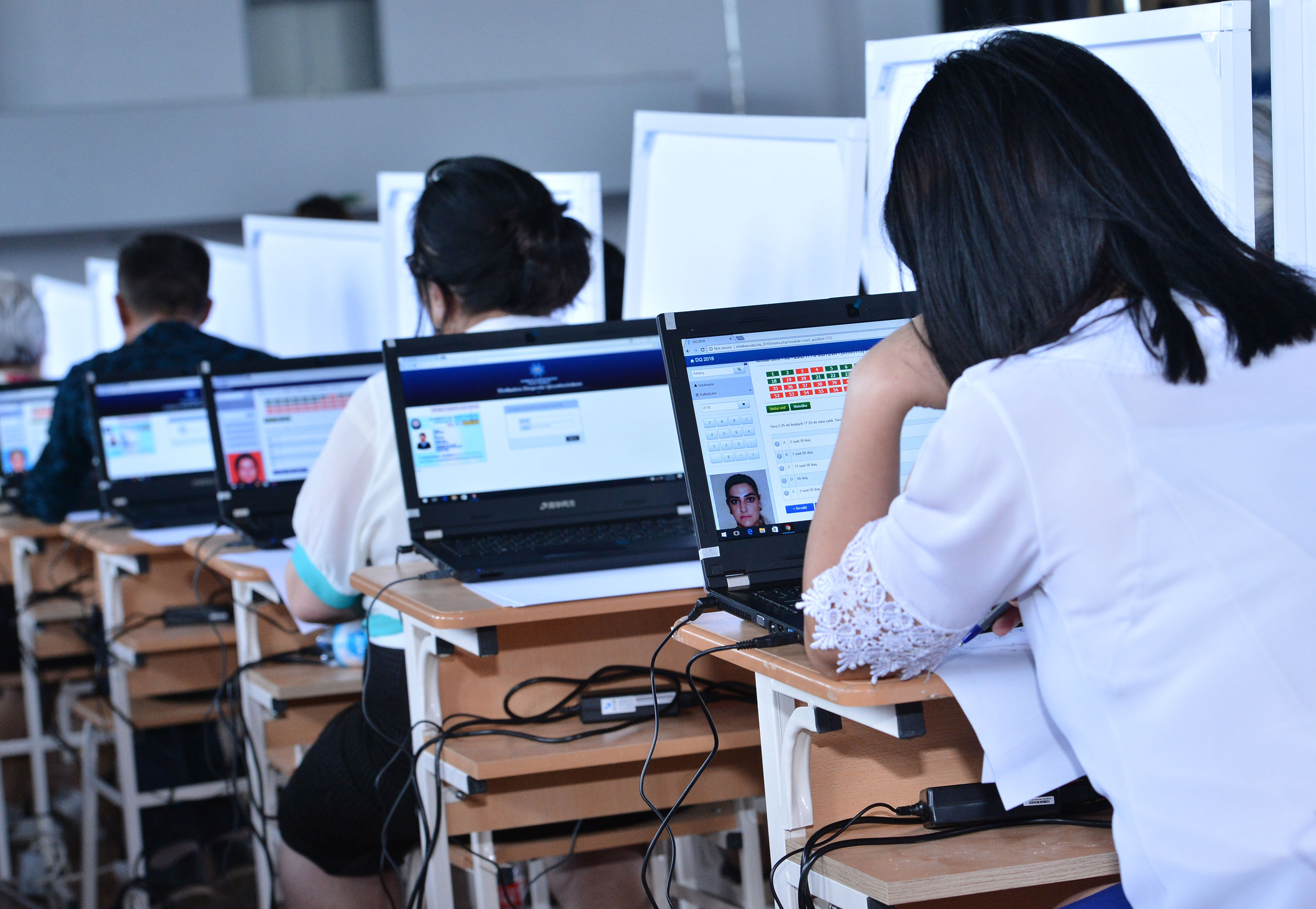 Naxçıvanda müəllimlərin işə qəbulu üzrə dəstək mərkəzləri yaradılıb