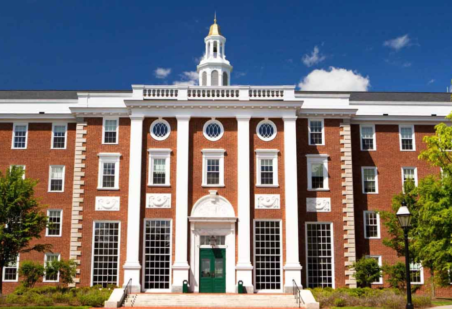 Harvard Universitetindən tələbərə müraciət