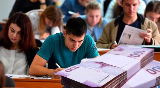 Büdcədən təhsil haqqı ödənilən köçkün tələbələrin sayı AÇIQLANDI