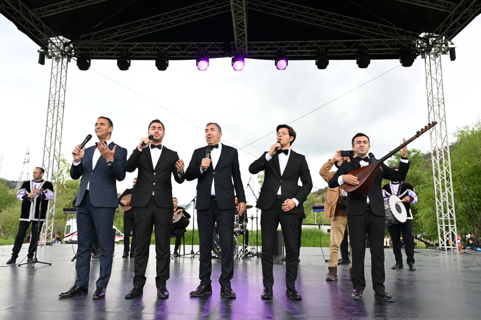 Laçında Müstəqillik Günü münasibətilə konsert keçirilir