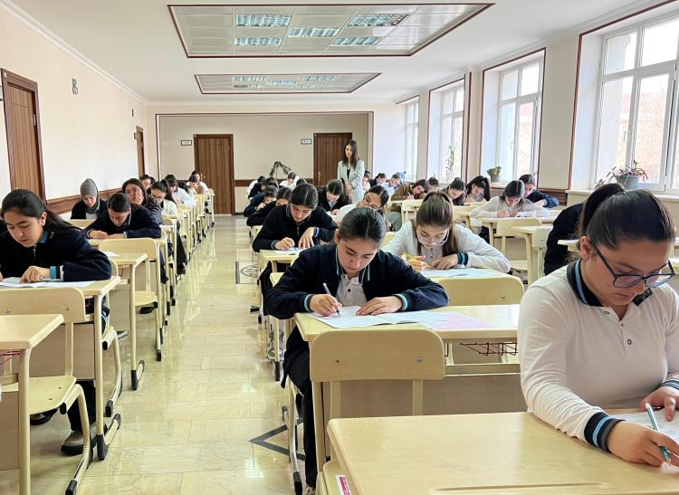 Pulsuz məktəb, pullu nəticə... - “Repetitorluq ehtiyacdır, dəb deyil”