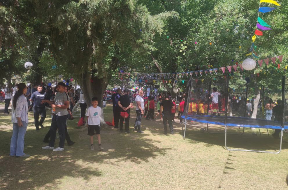 Naxçıvanda “Uşaqların rəngli dünyası” festivalı keçirilir