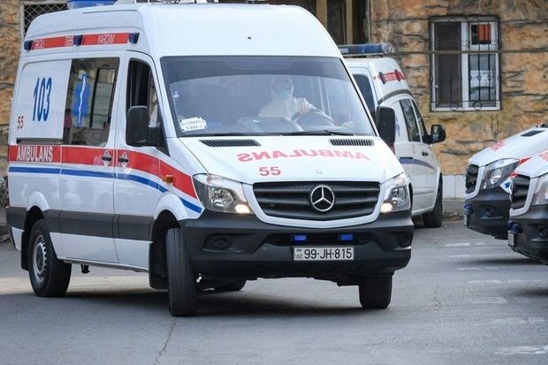 Bərdədə şagird məktəbin 3-cü mərtəbəsindən yıxılıb