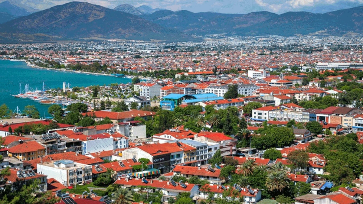 Türkiyədə zəlzələ: 14 yaşlı uşaq dünyasını dəyişib