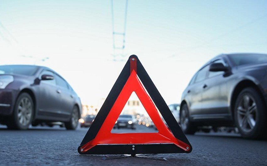 Cəlilabadda yol qəzası: 2-si gənc olmaqla 5 nəfər yaralanıb
