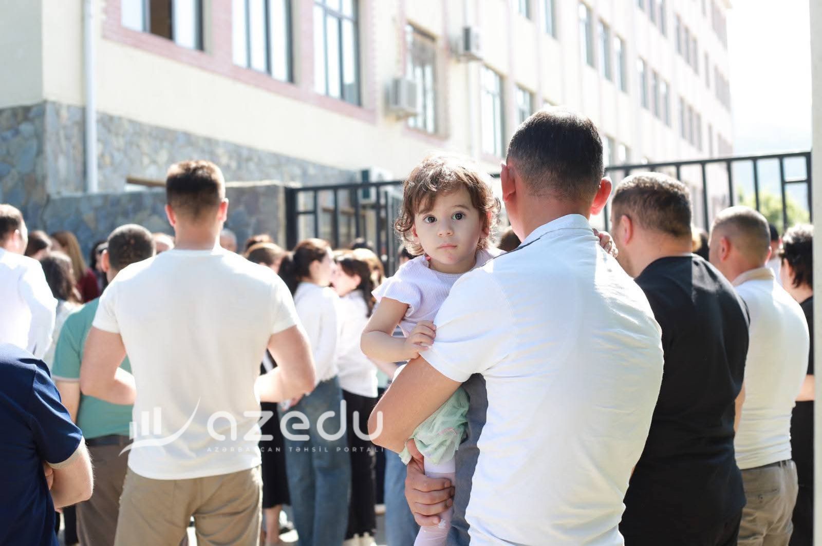 Müəllimlərin sertifikasiya həyəcanı: Şəki-Zaqatala regionundan GÖRÜNTÜLƏR