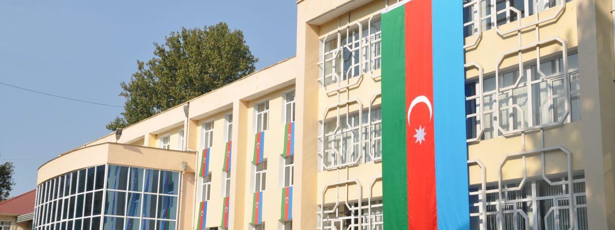 Universitetdə müəllim olmaq istəyənlər üçün fürsət - Vakansiya var