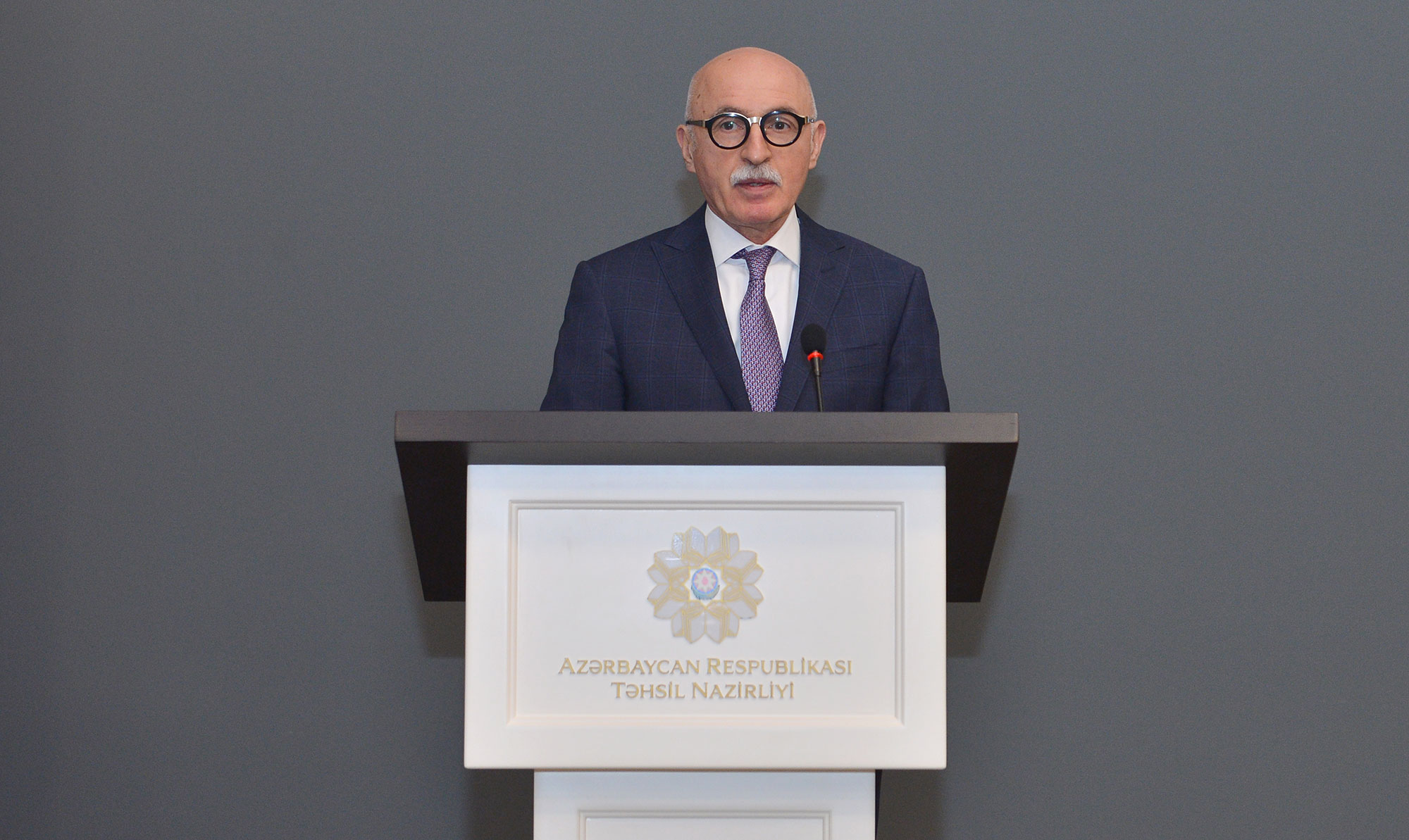 Gənclərimiz dəyişən dünyaya uyğun kompetensiyalara malik olmalıdır