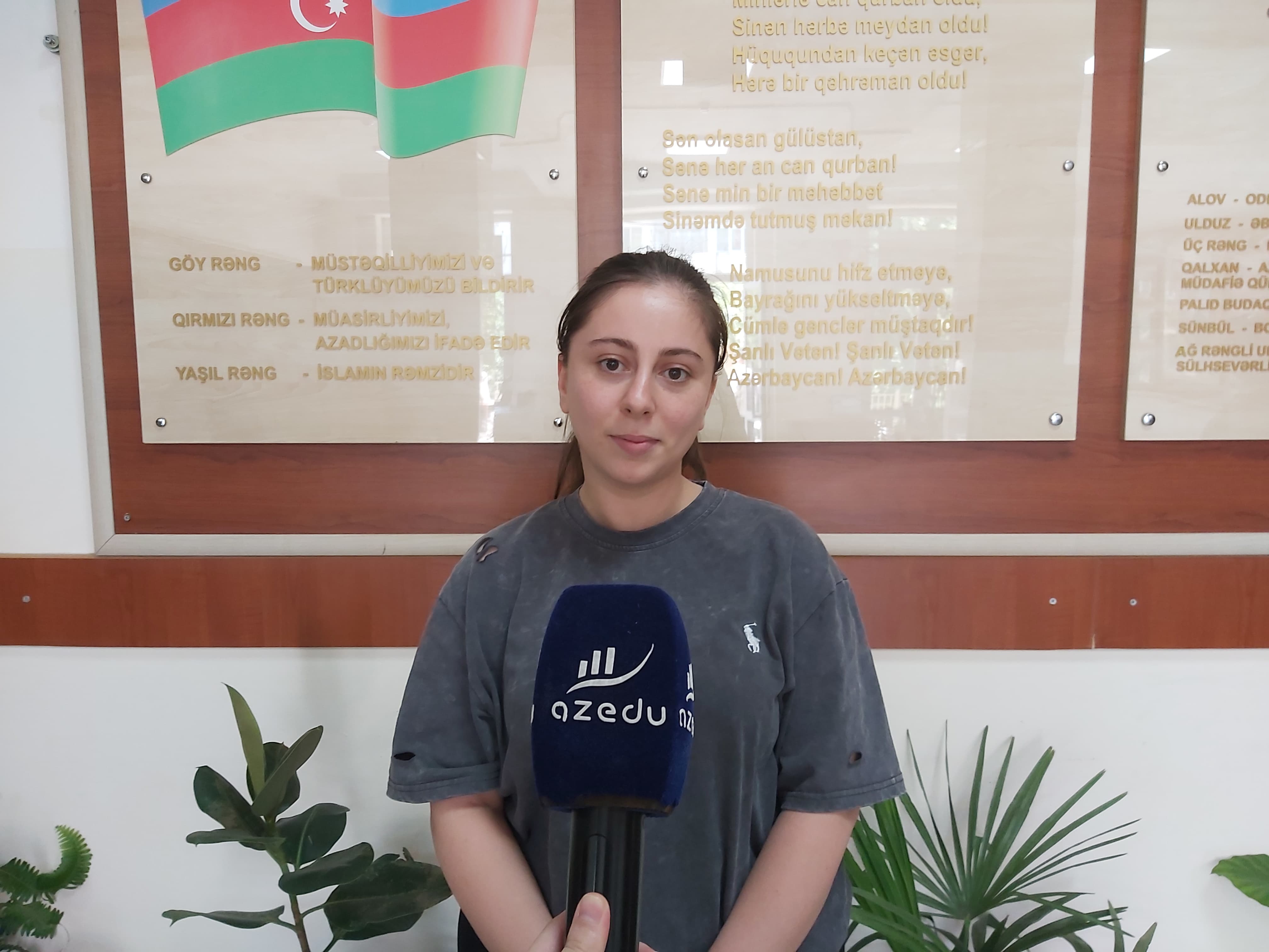 Sertifikasiyadan yüksək bal toplayan müəllim: Bu imtahan bizi inkişaf etdirir