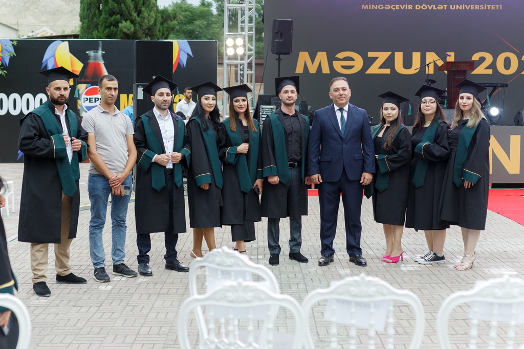 MDU Məzun Günü tədbiri keçirilib: 878 tələbə və magistrant məzun adını qazanıb