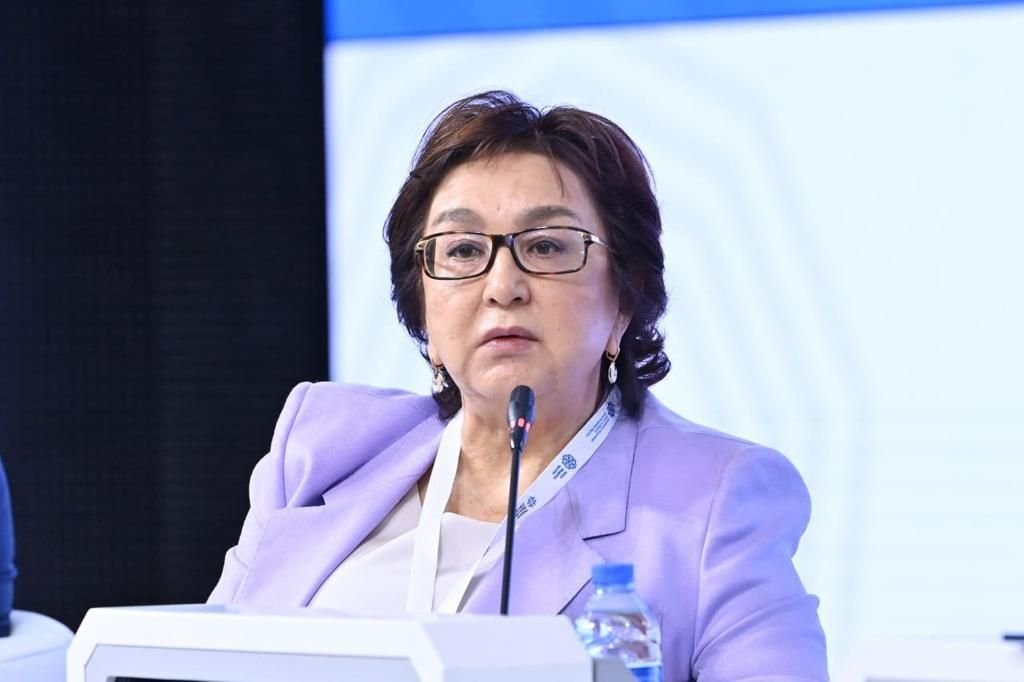 Məleykə Abbaszadə: "Bəzən valideynlər öz arzularını uşaqları üzərindən reallaşdırmağa çalışırlar"