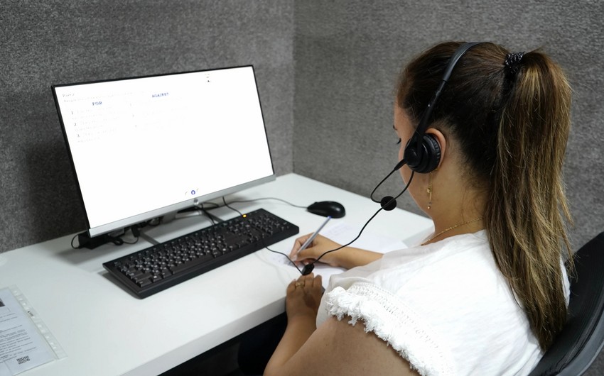 Doktoranturaya qəbul üzrə danışıq imtahanları keçirilib