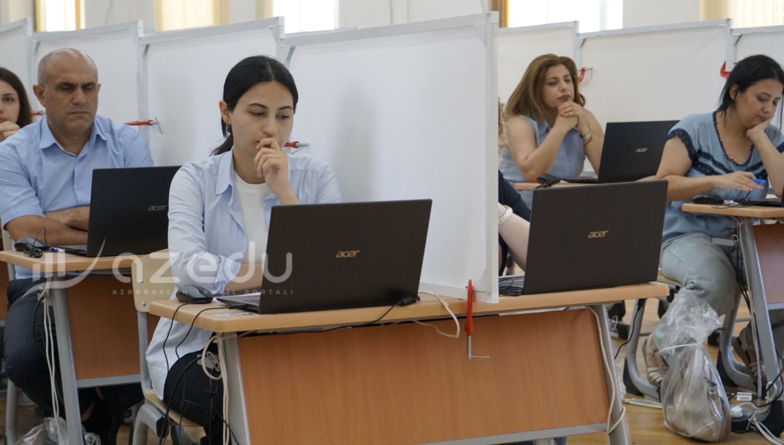 “Nəticəsi 30 baldan aşağı olan müəllim şagird qarşısına çıxmasın”