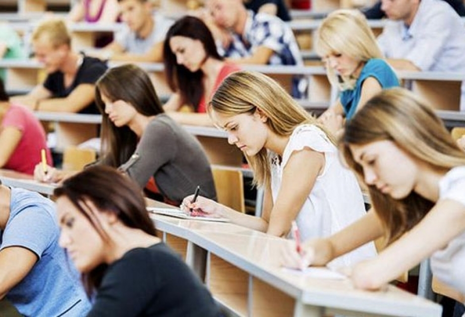 "Subbakalavrlar olmasa, universitetlərdə boş plan yerləri çox olar"