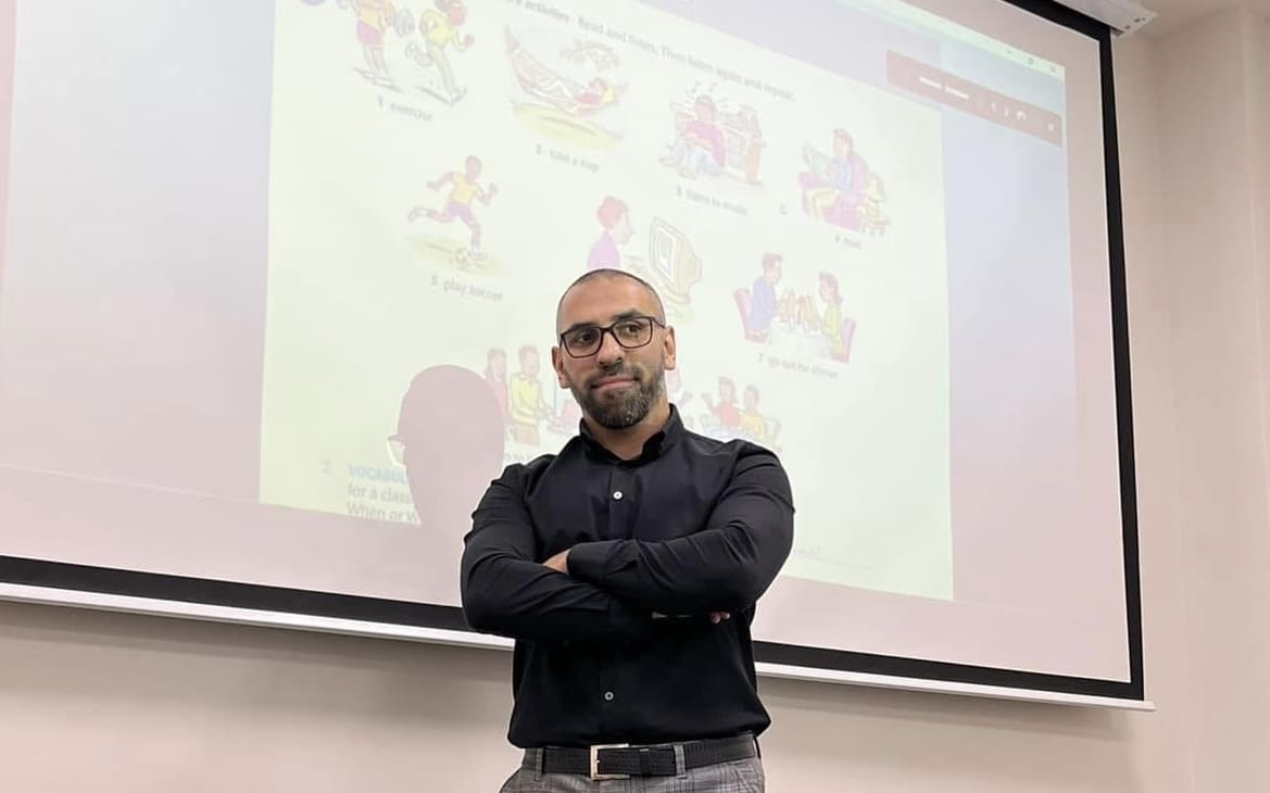 "Abituriyent ilk öncə ana dilində yazmağı bacarmalıdır"