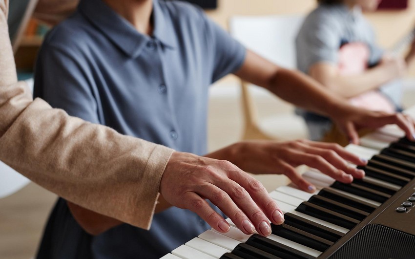Attestasiyadan kəsilən musiqi müəllimləri yenidən İŞLƏYƏ BİLƏCƏK