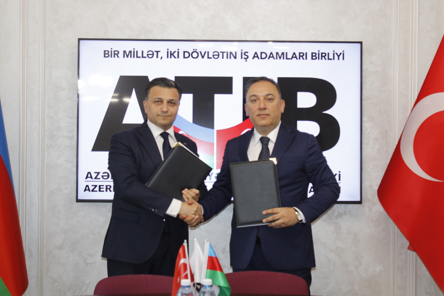 MDU və Azərbaycan-Türkiyə İş Adamları Birliyi arasında əməkdaşlığa dair memorandum imzalanıb