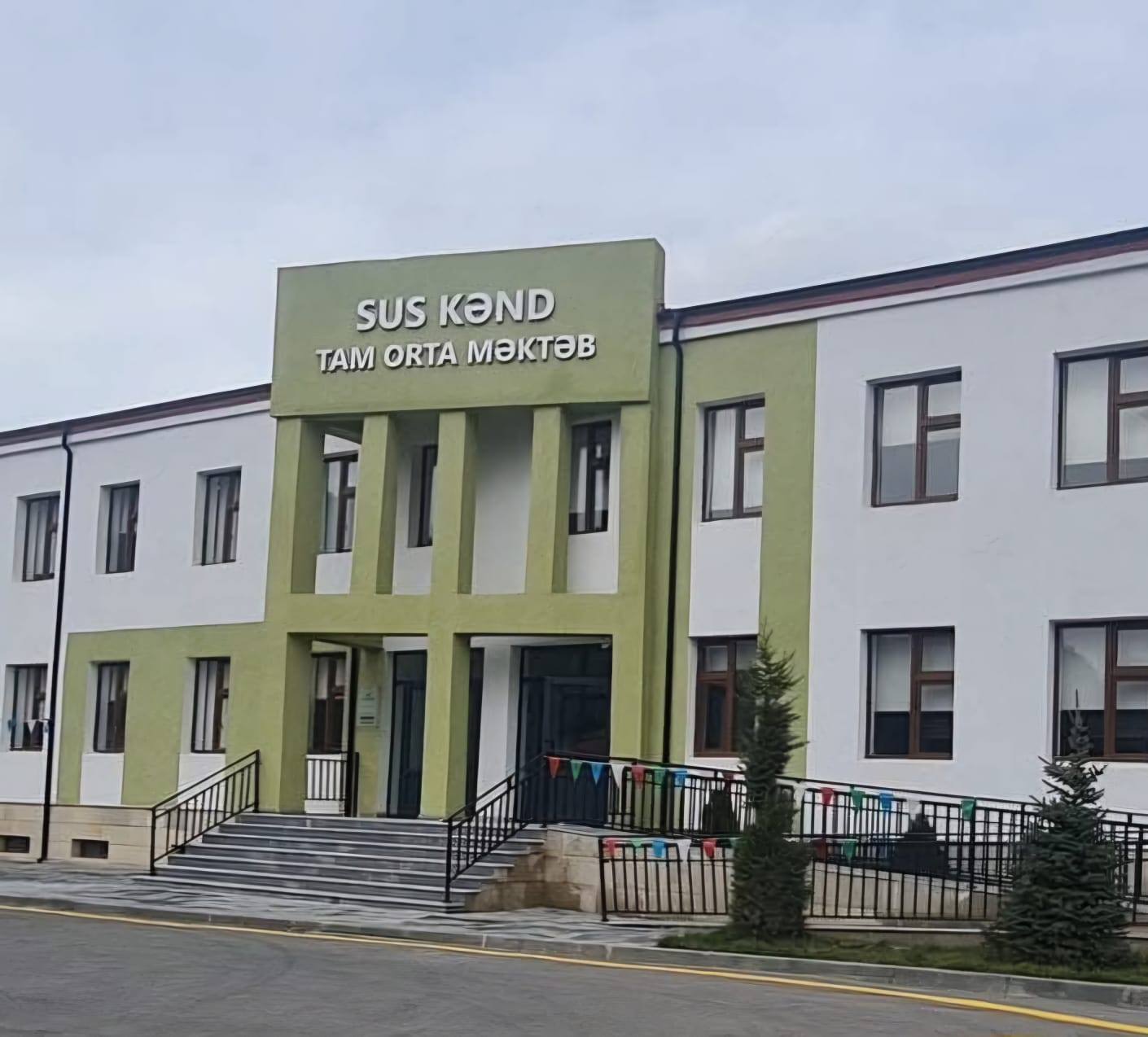 Sus kəndi məktəbində UĞUR: İlk məzunları tələbə adını QAZANIB