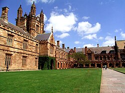 Sidney Universitetində “aksent təlimi” ilə bağlı qalmaqal