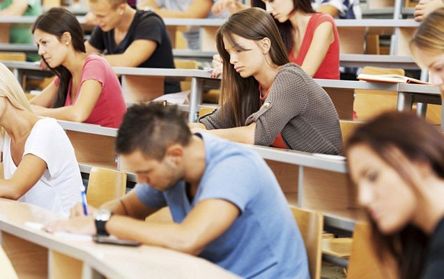 Neçə abituriyent özəl universitetlərə seçim edib? - RƏSMİ