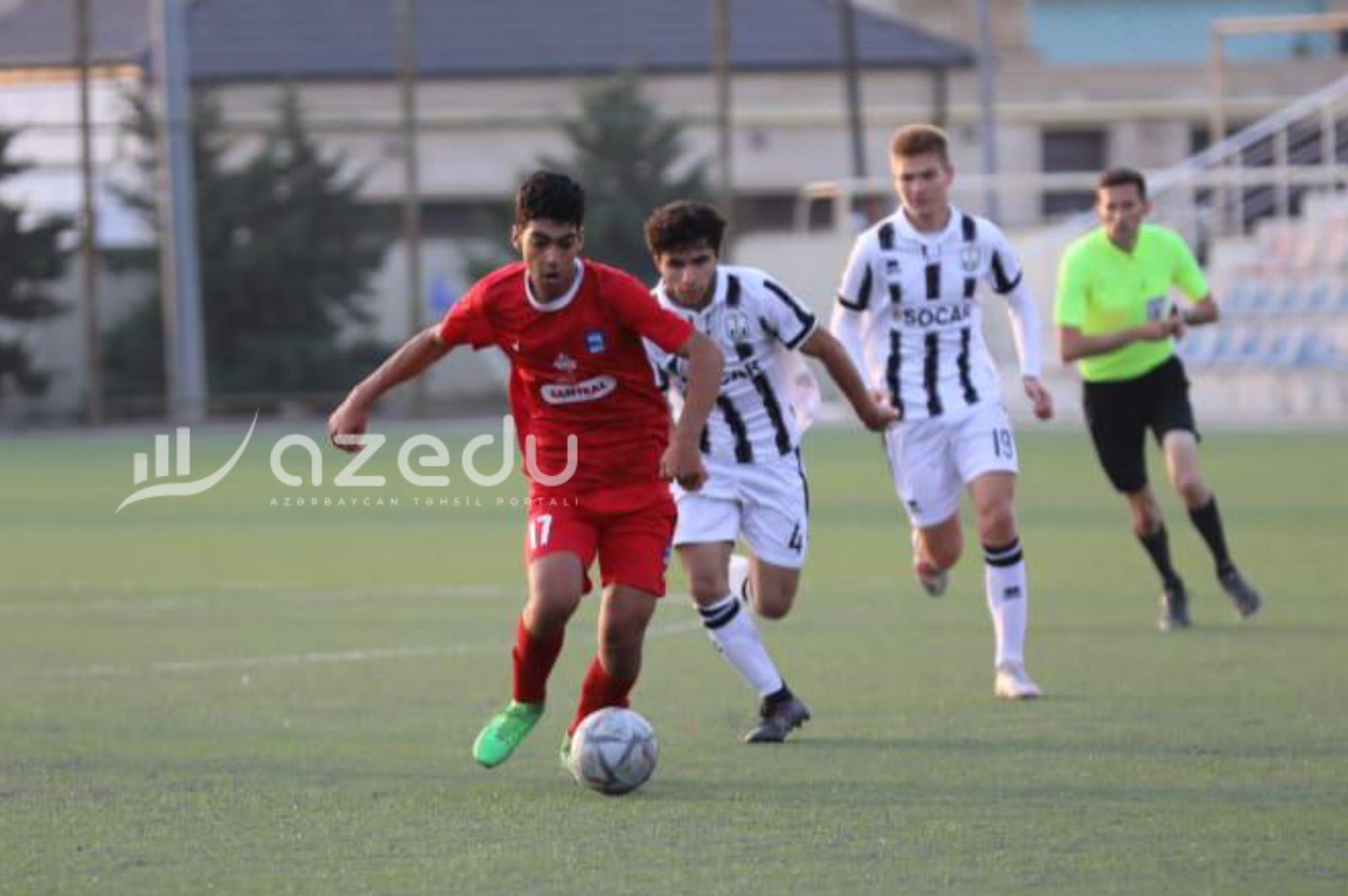 İmtahandan bir gün əvvəl oyunum var idi - 697 bal toplayan FUTBOLÇU