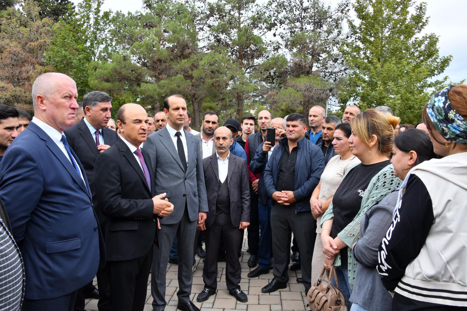 Rektordan valideynlərlə səmimi görüş: “Övladlarınızı bizə etibar edin”