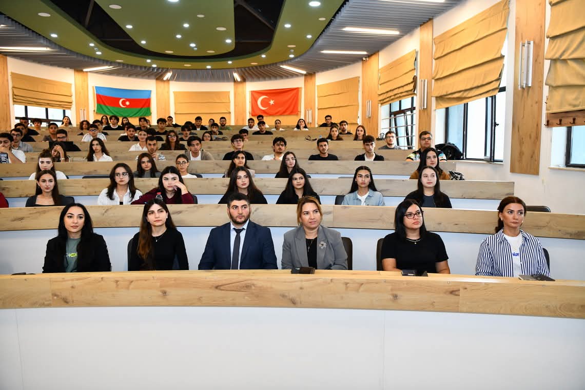 ADNSU-da beynəlxalq sertifikatlı fənnin tədrisinə start verilib