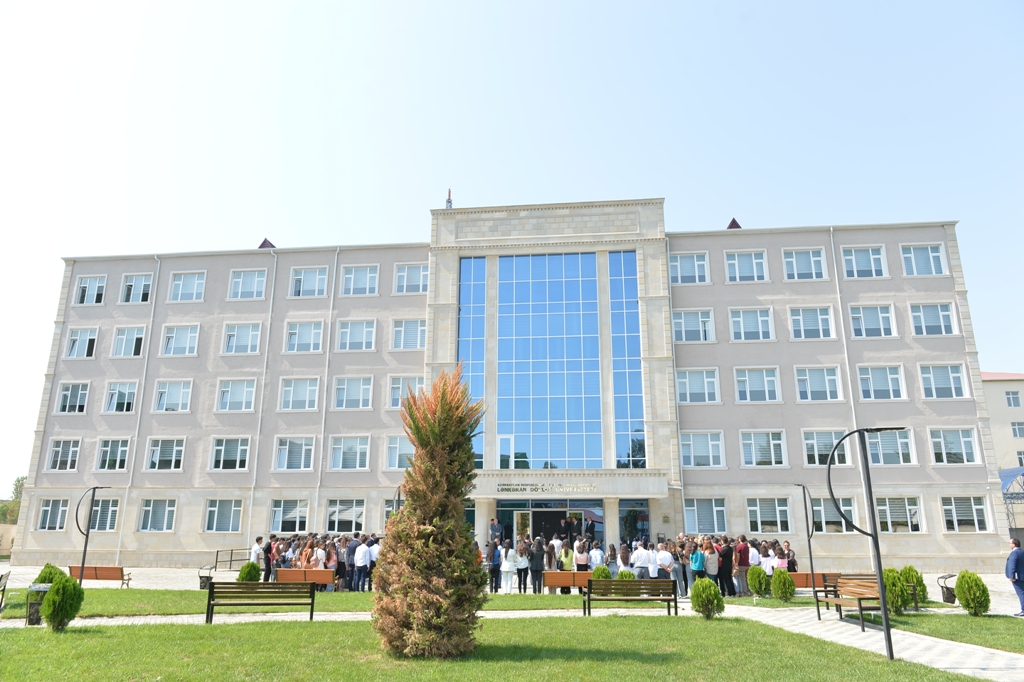 LDU hansı xarici universitetlərlə əməkdaşlıq edir? - SORĞU