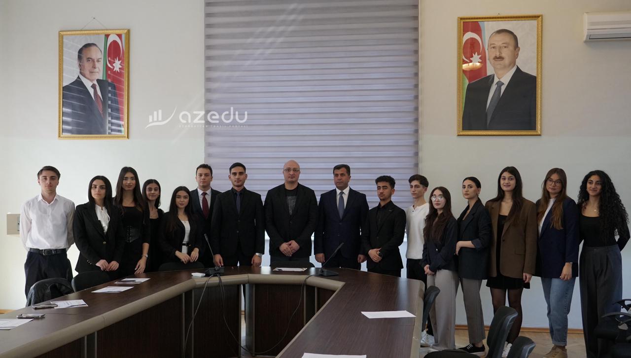 DİA-nın “Brend tələbə”ləri mükafatlandırıldı- FOTO