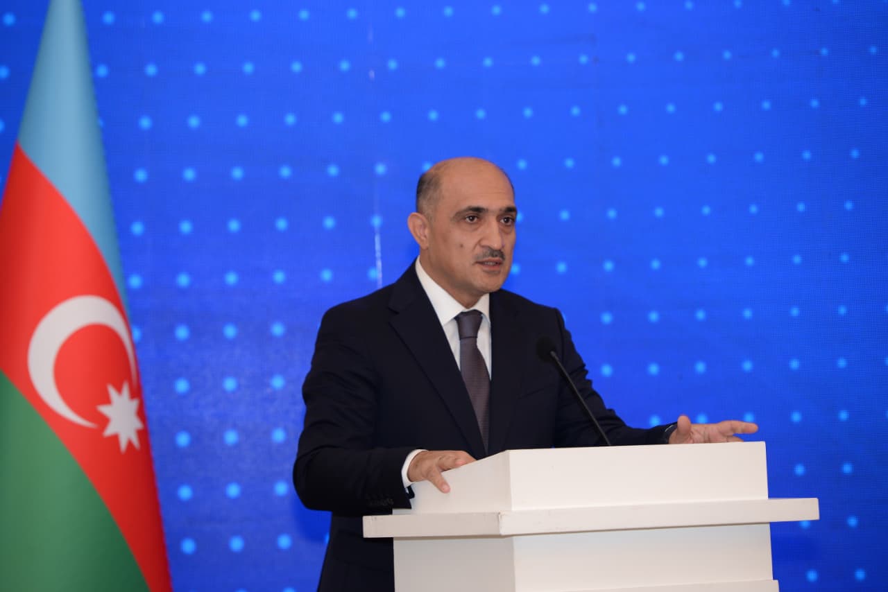 Nazir müavini: Hər il təhsilə, təxminən, 5 milyard manat ayrılır