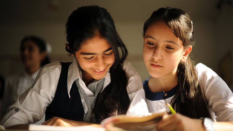 UNESCO: Dünyada 133 milyon qız hələ də təhsil ala bilmir
