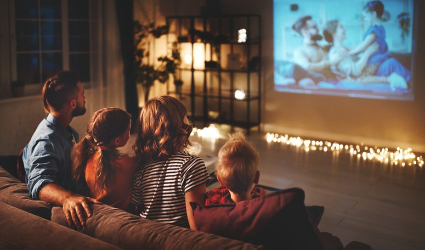 Psixoloq: Övladınızı tanımaq üçün onunla filmə baxın