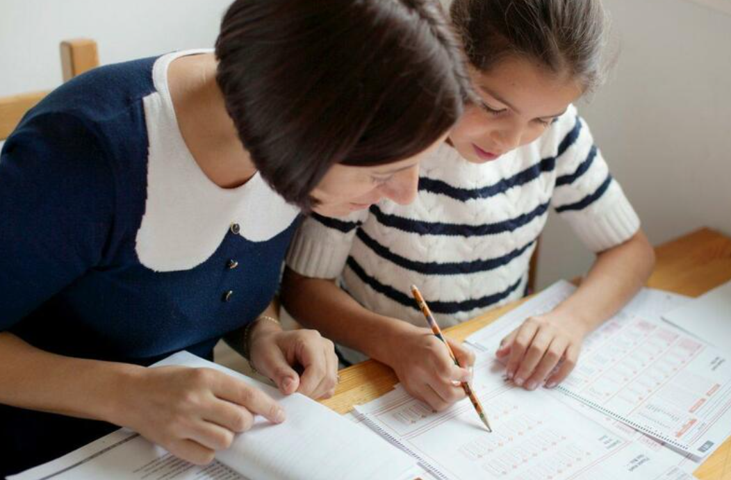 Pul alıb tədris etməyən repetitorlar: hansı hallarda bu dələduzluq sayılır?