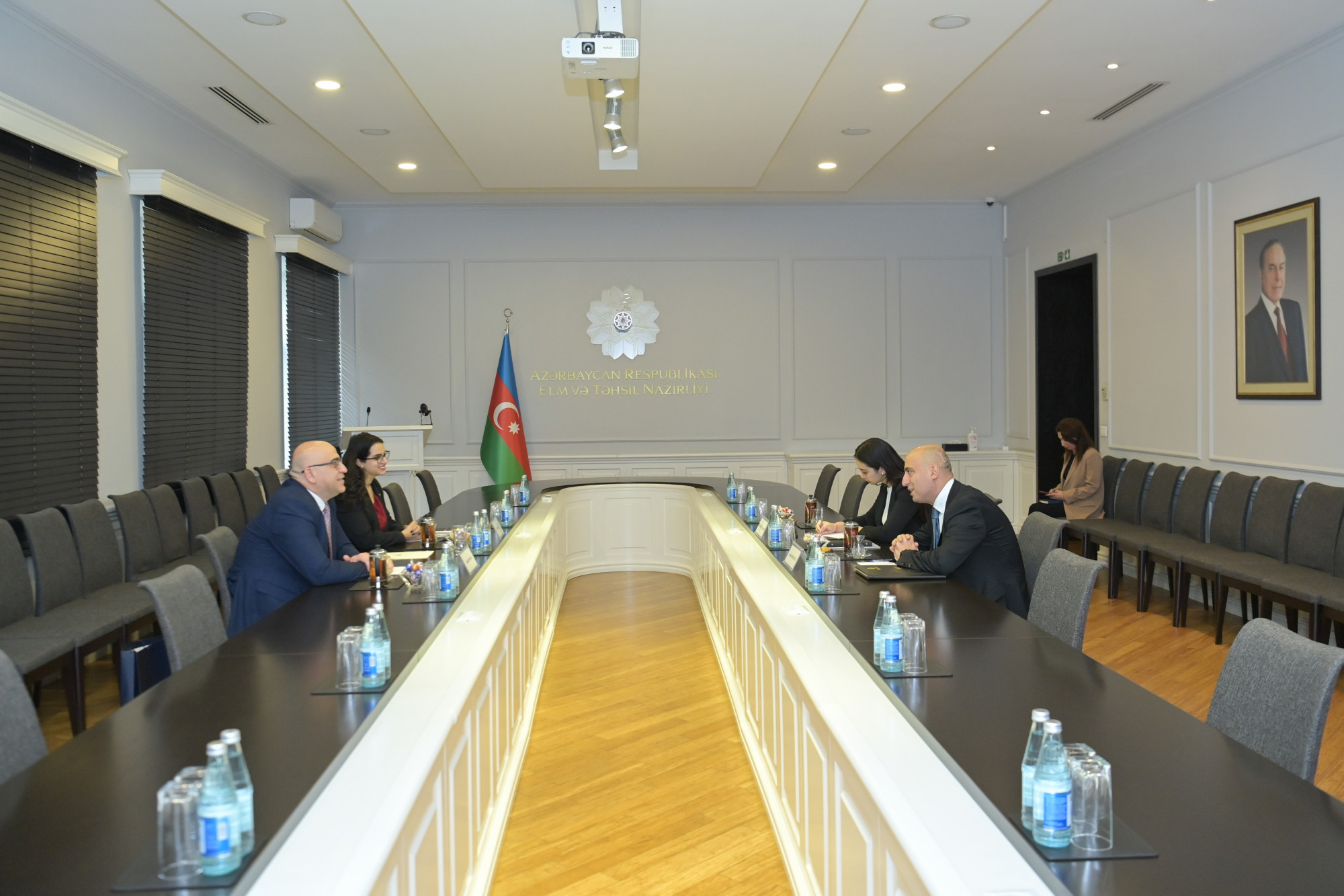 Emin Əmrullayev Fələstinin Azərbaycandakı səfiri ilə görüşüb