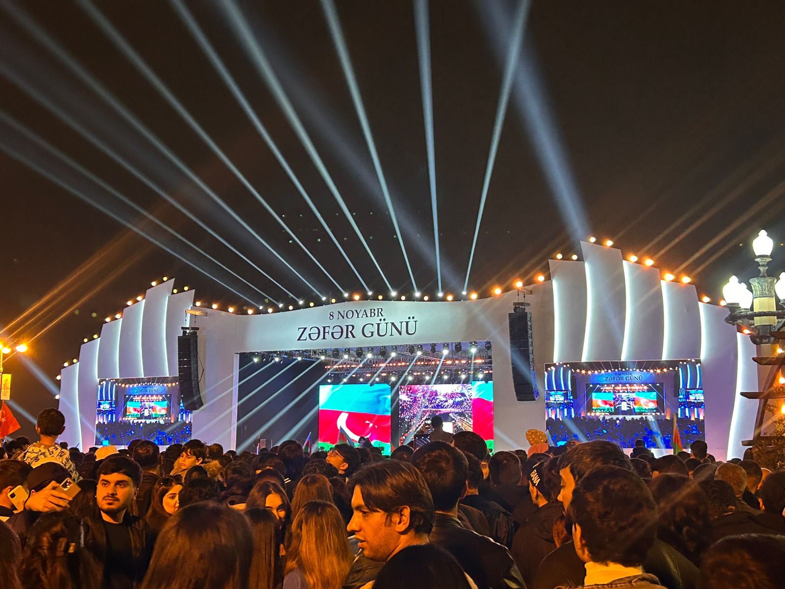 Bakıda Zəfər Günü qeyd edilir