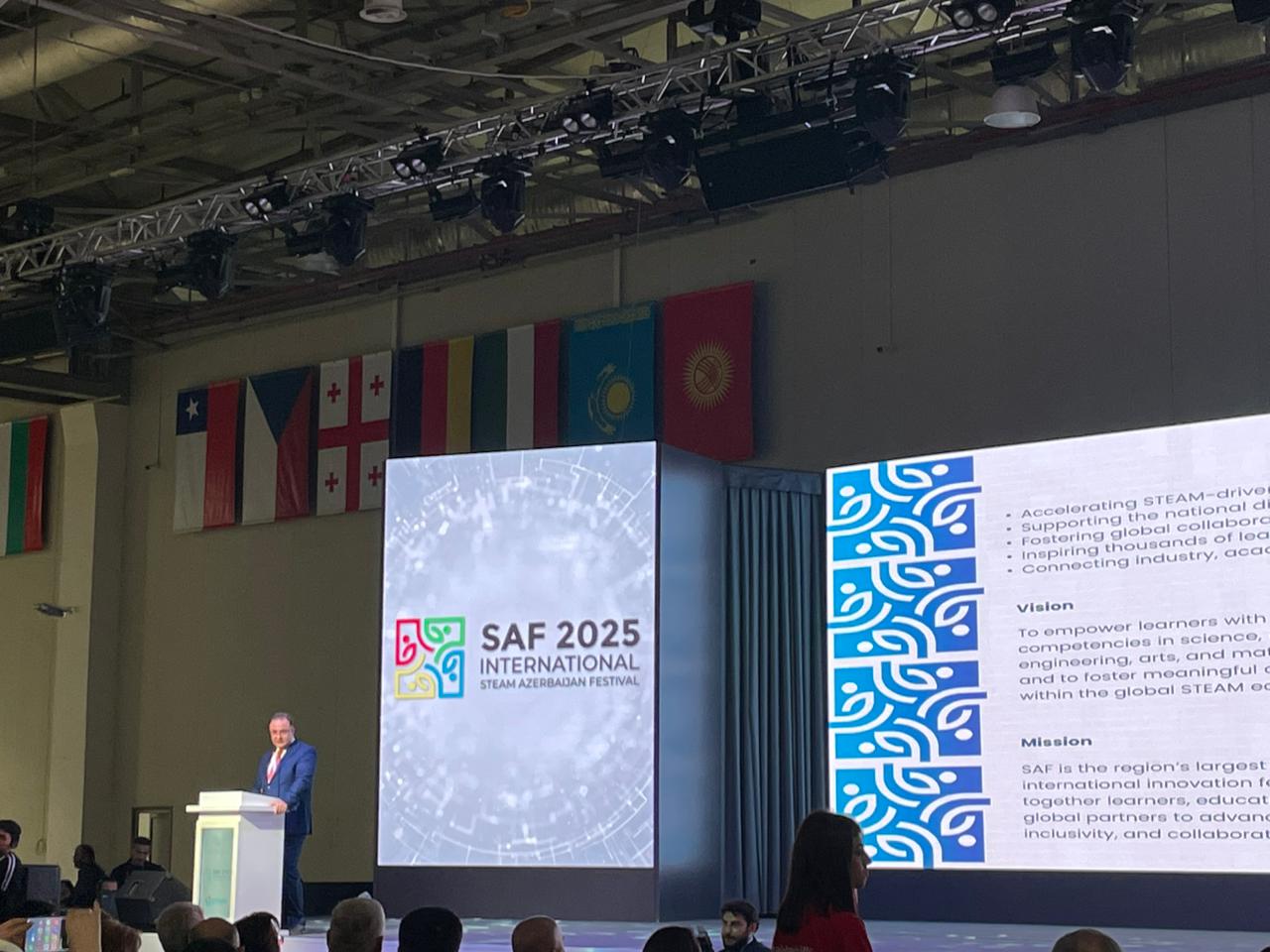 SAF-2025: 400-dən çox məktəb və 300 min şagird layihədə iştirak edir