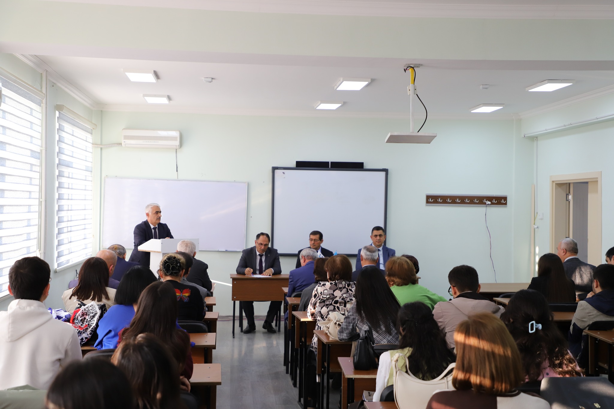 LDU-da AMEA-nın 80 illiyinə həsr olunmuş tədbir keçirilib