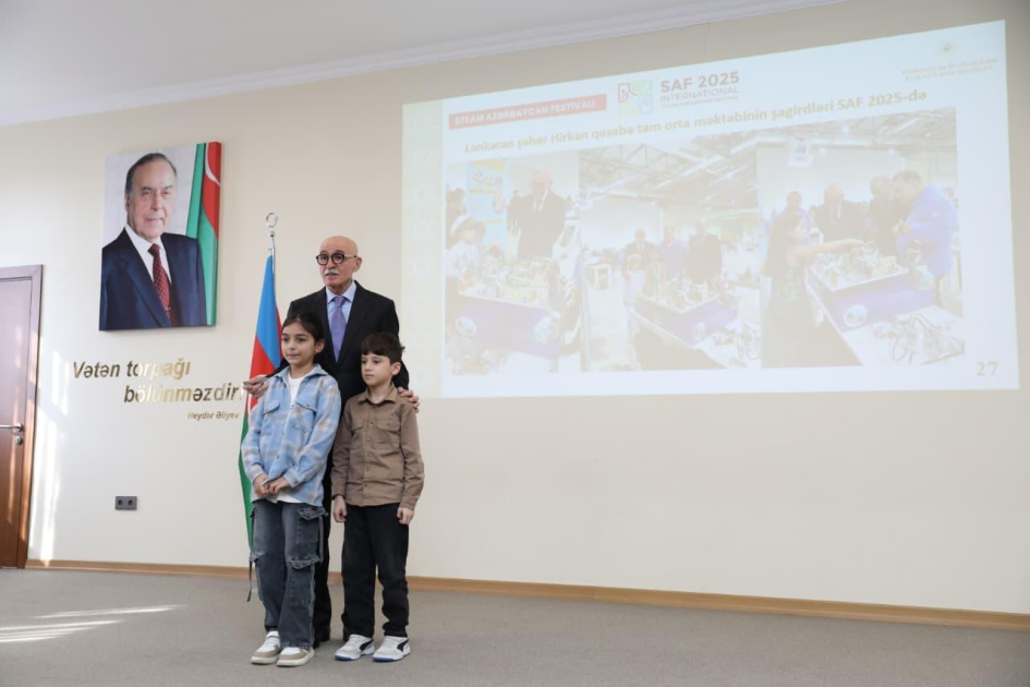 Nazir müavini Lənkəranda təhsil müəssisələrində olub