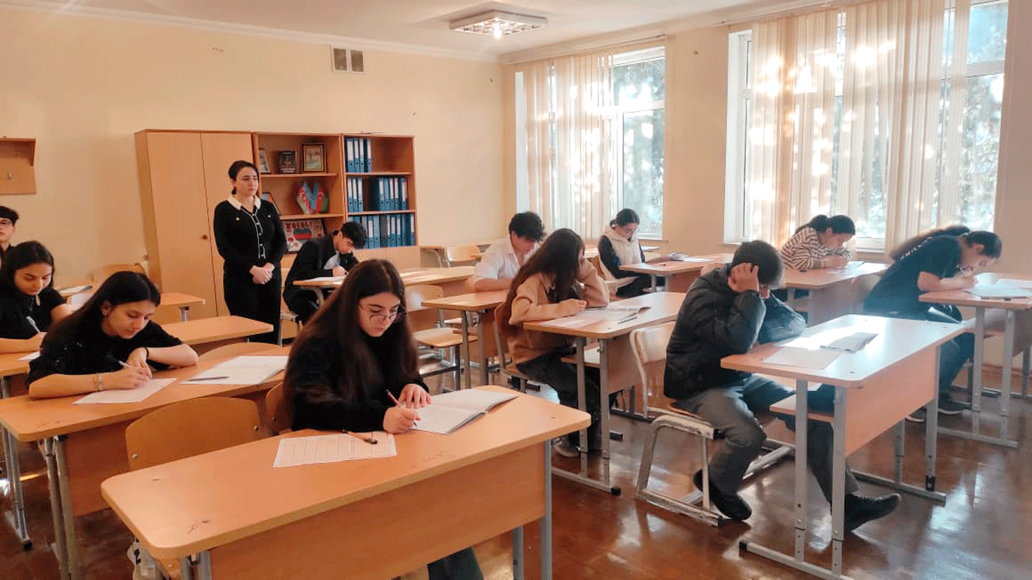 İki məktəbdə monitorinq keçirilib