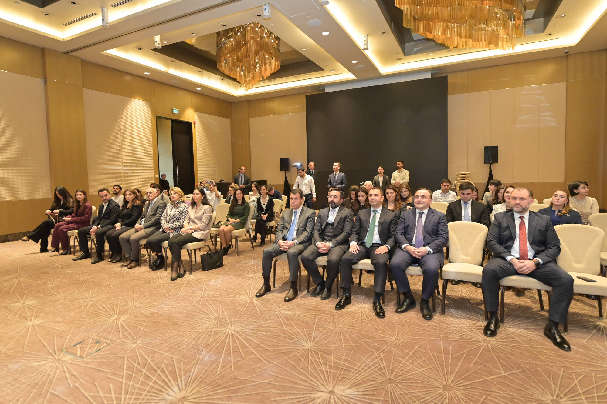 Məktəblilər üçün yenilik: Xarici dilini rahat öyrənəcəklər