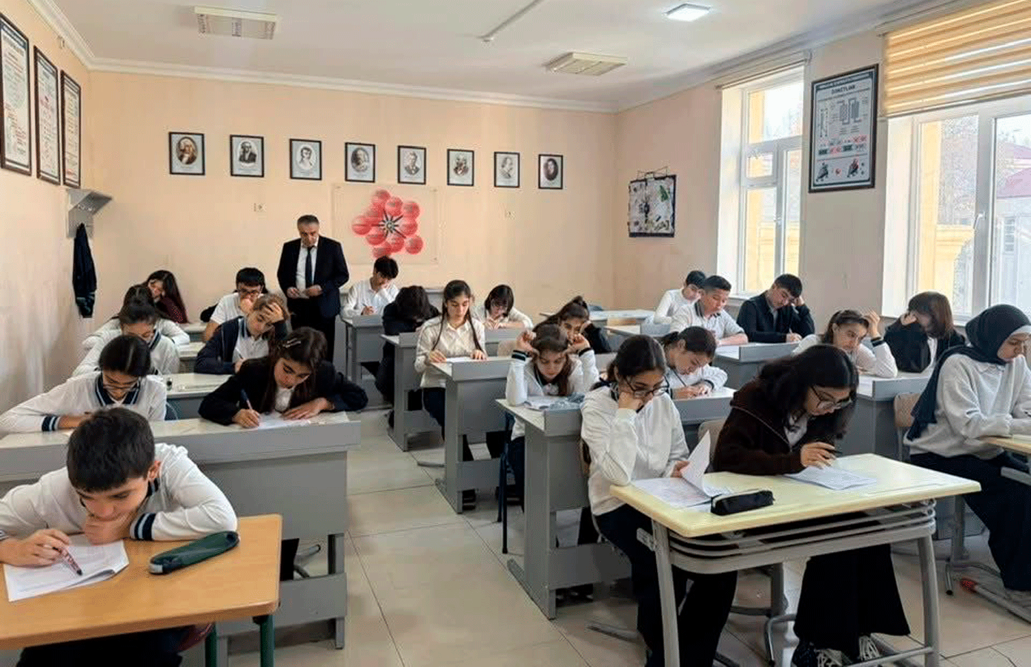 Respublika fənn olimpiadalarının məktəb mərhələsi keçirilib