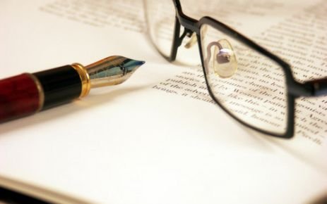 Dil siyasətində təhlükəli boşluq: Azərbaycan dili akademik mühitdən çəkilir?