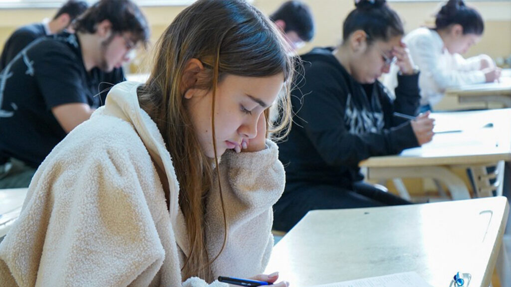 DİM-də TOEFL iBT imtahanı keçiriləcək