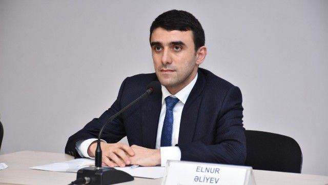 Elnur Əliyev: Məktəblərdə metodik rəhbərlərin işi formal qalıb