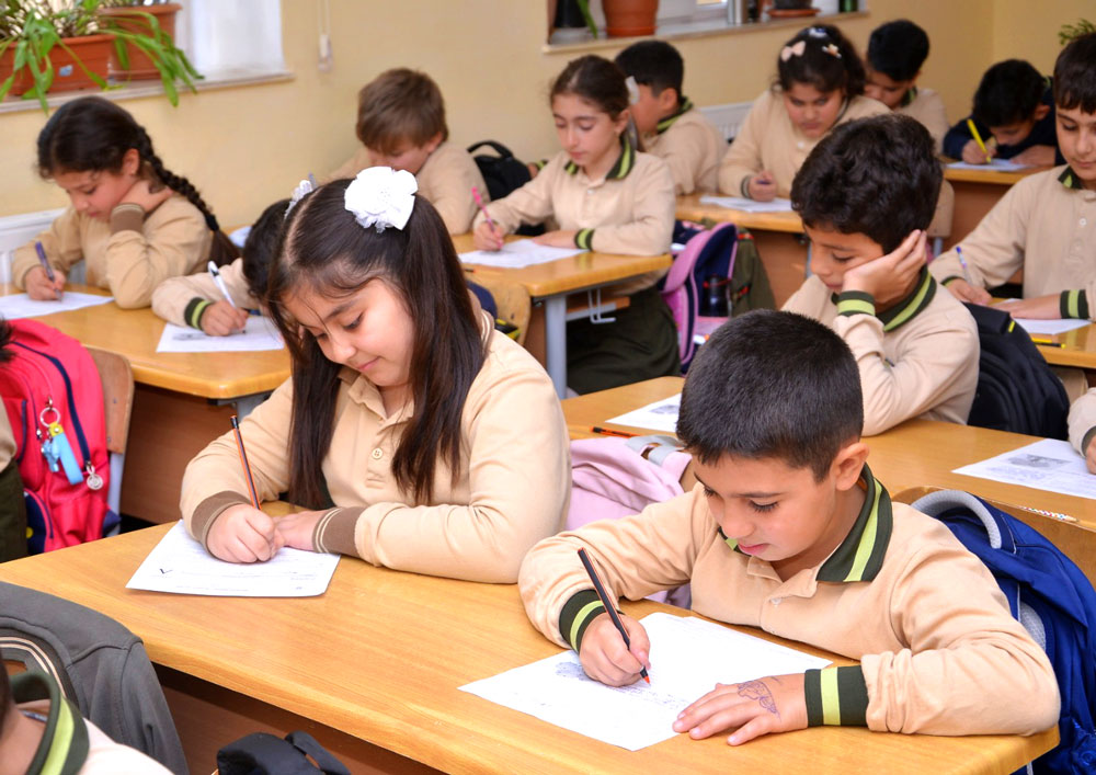 Növbəti dərs ili üçün 1800-ə yaxın məktəbdə texniki işlər aparılıb