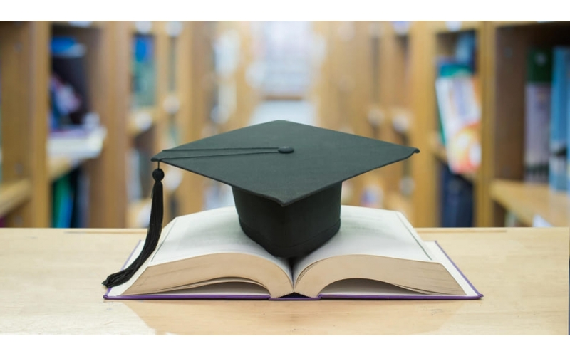 Xaricdə təhsilə maraq azalır -&nbsp;səbəblər AÇIQLANDI