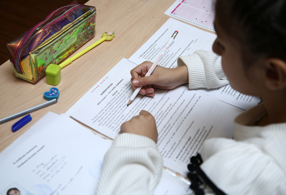 Bilbacar müsabiqəsində 118 min şagird iştirak edib