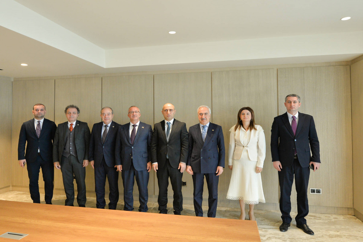 Elm və təhsil naziri türkiyəli rektorlarla görüşüb