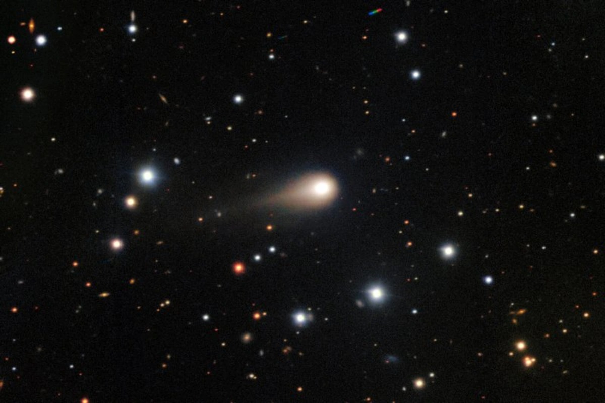 Müəmmalı kometa Yerin ən yaxın nöqtəsindən keçib