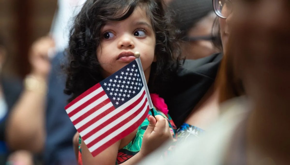 ABŞ miqrant uşaqları deportasiya ilə hədələyir